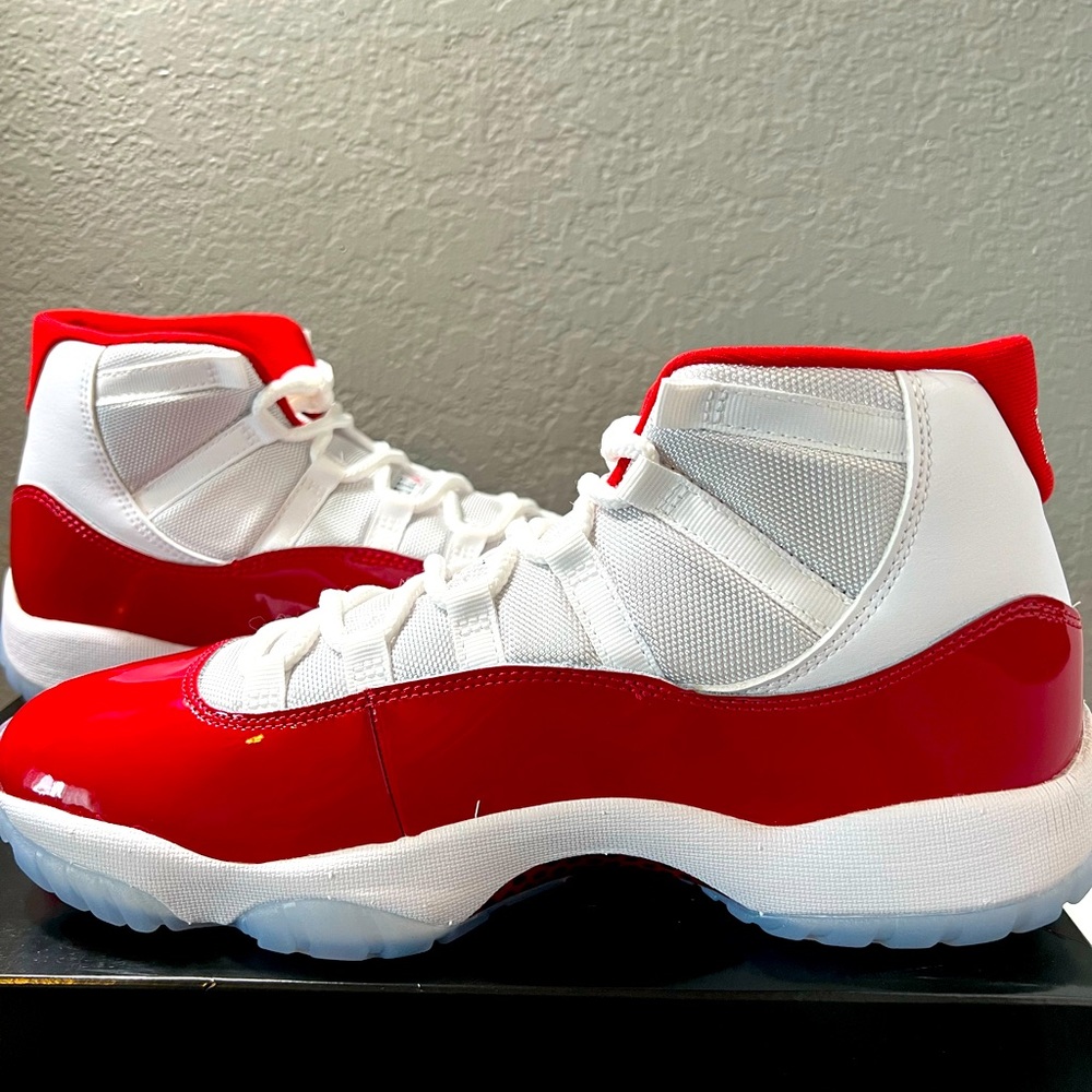 AIR JORDAN 11 RETRO CHERRY - CT80112-016